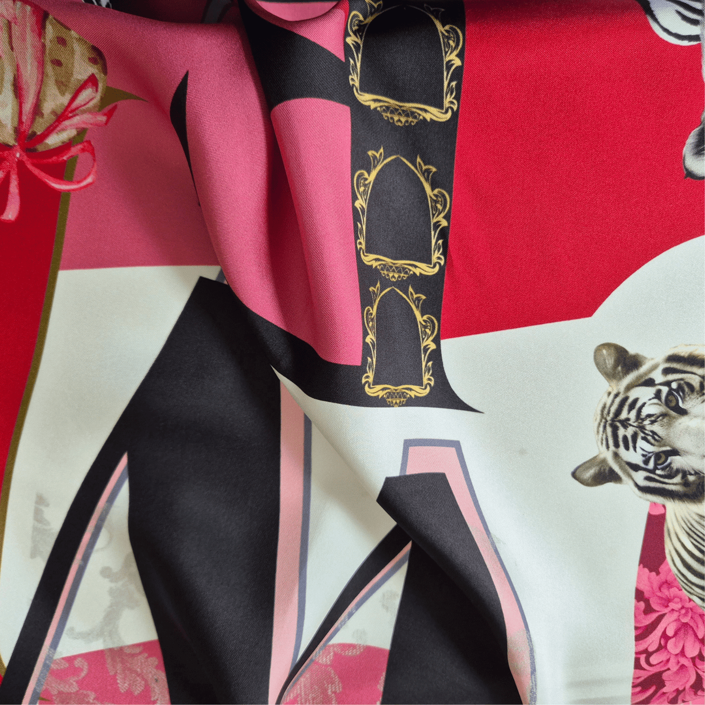 A7005 AWUPDEE WHOLESALE Pink Letter Art Silk Scarf