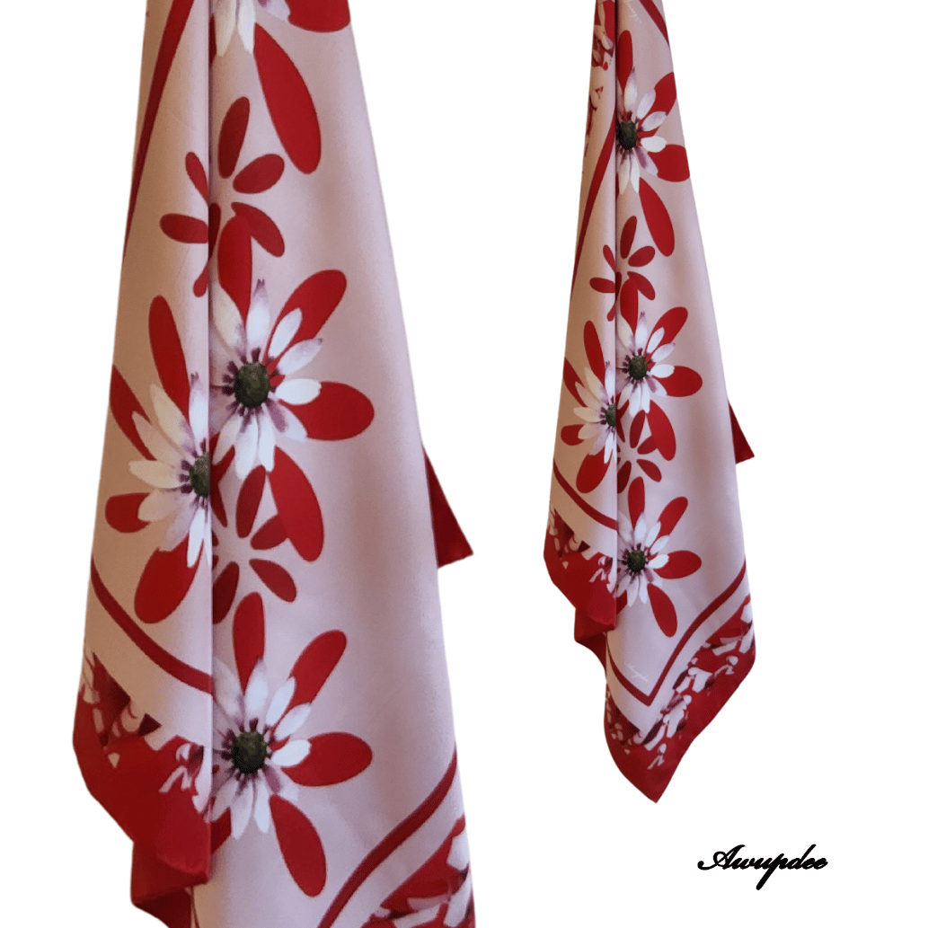 A7012 AWUPDEE WHOLESALE  "Darling Daisies" Silk Scarf